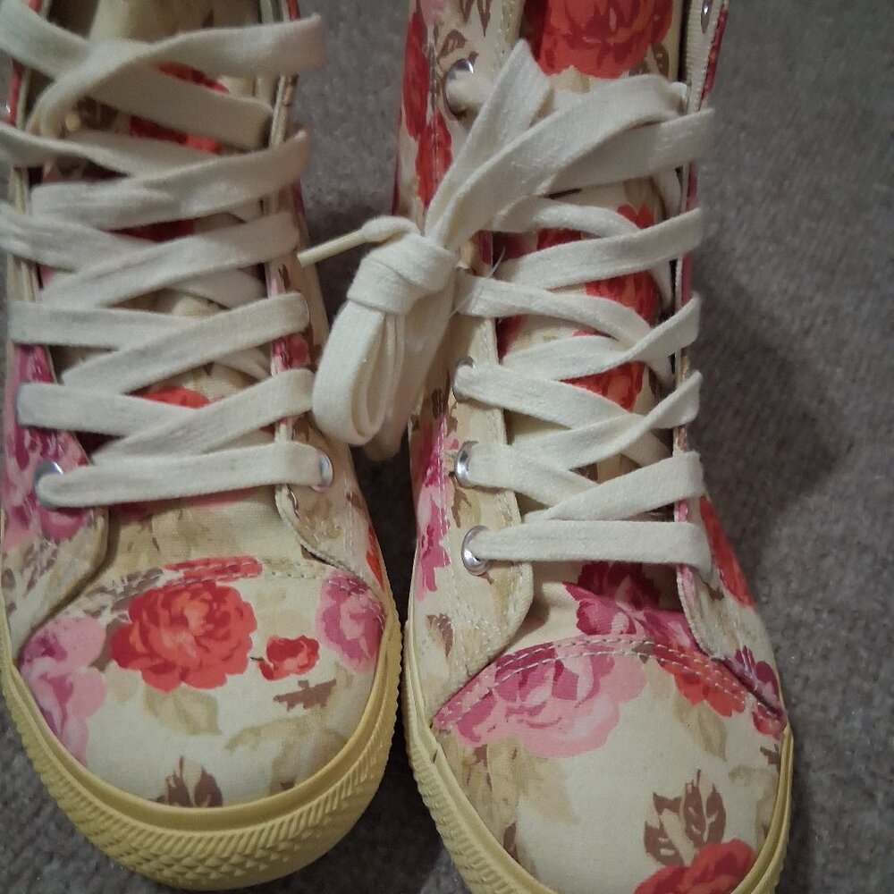 Aeropostale shoes